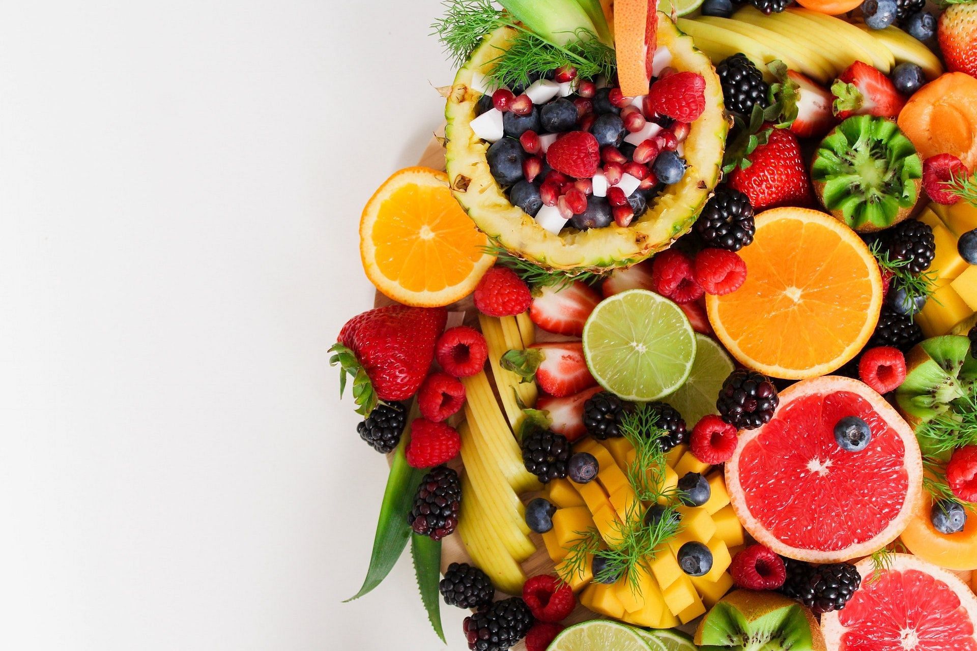 Fruits with a high glycemic index are not good for diabetes. (Photo via Pexels/Jane Doan)