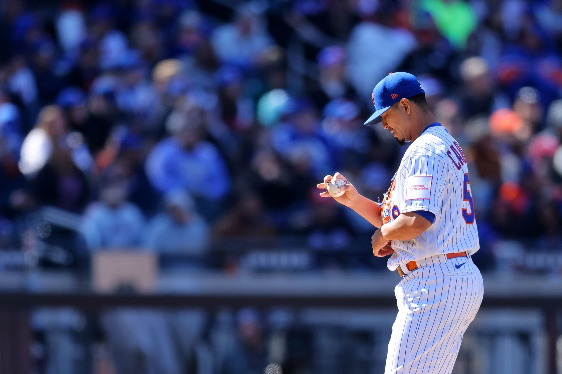 Mets' Carlos Carrasco lands on IL with elbow inflammation