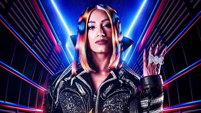Released WWE Superstar created Mercedes Moné fka Sasha Banks' mask for recent match