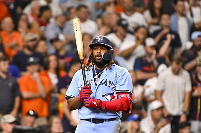 FanDuel - Like father, like son ⚾ #1 prospect Vladimir Guerrero Jr. is  officially being called up to the majors. He'll make his Toronto Blue Jays  debut on Friday night in Toronto.