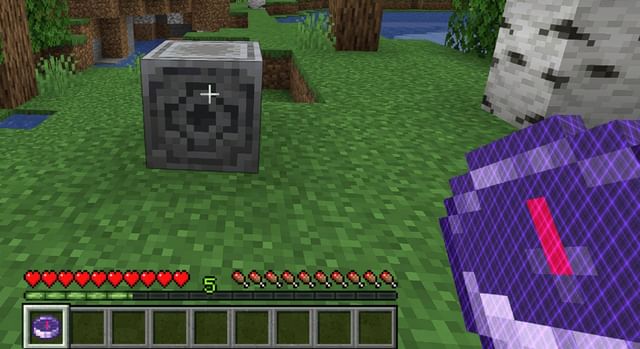 How to make lodestone compass in Minecraft