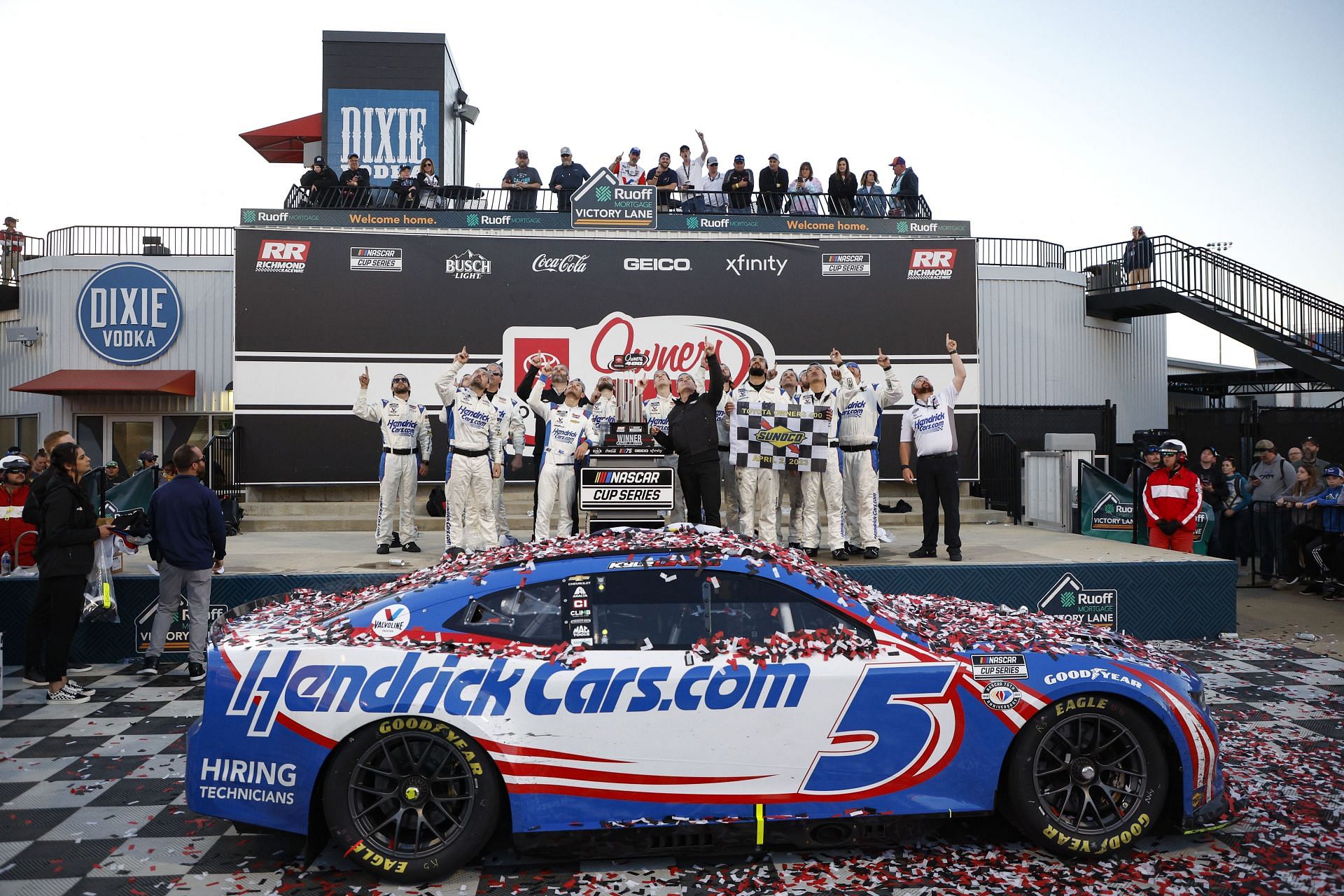 NASCAR Cup Series Toyota Owners 400