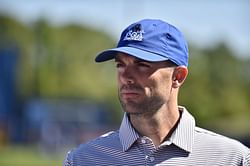 WATCH: New York Mets legend David Wright delights unsuspecting bartender wearing his jersey in heartwarming video