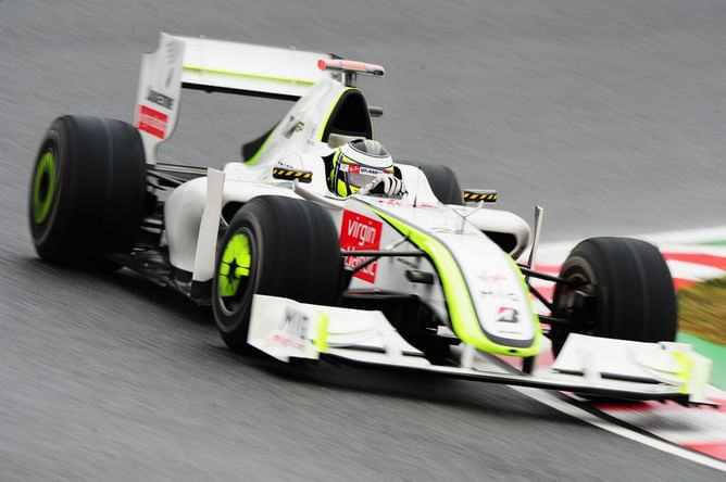 Which team did Jenson Button win the 2009 F1 championship with? Exploring details about former world champion constructors
