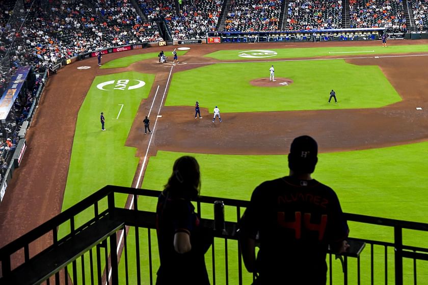 Minute Maid Park, Pro Wrestling