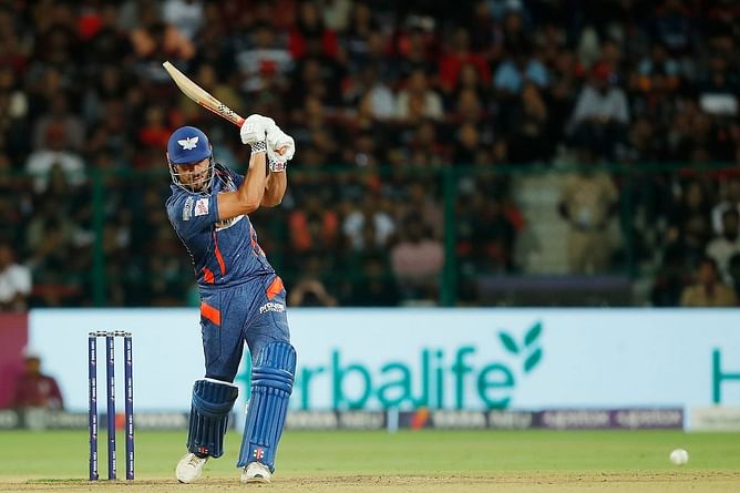 "You were making it look very easy" - Nicholas Pooran to Marcus Stoinis after LSG's one-wicket win over RCB