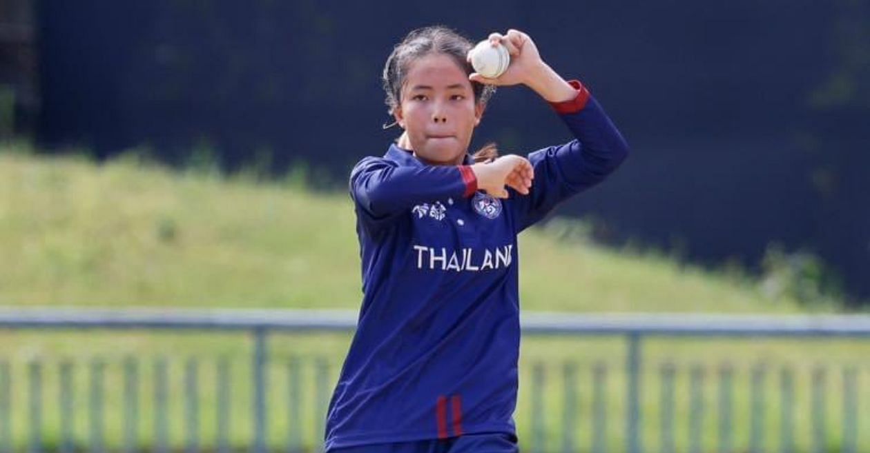 Thipatcha Putthawong in action (Image Courtesy: www.WomenCricket.com)
