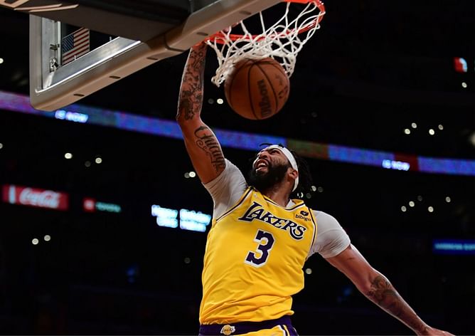 "Y'all can't say nothing about 3, man!"- D'Angelo Russell raves about Anthony Davis for dominating the Wolves while dealing with an ankle injury