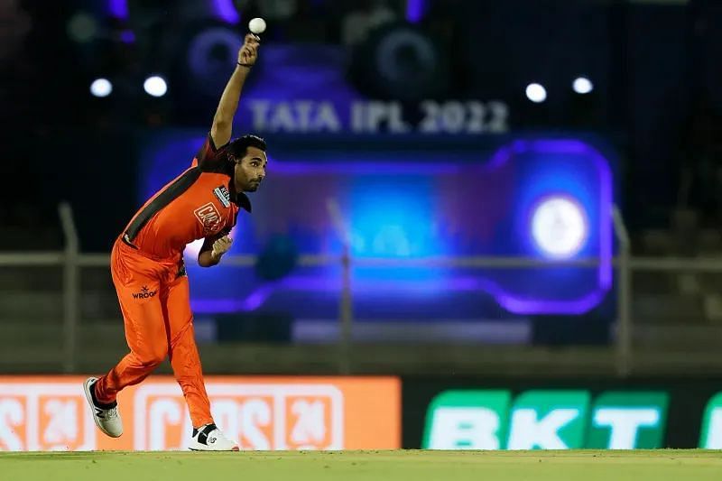Bhuvneshwar Kumar can trouble the KKR batters with his swing (Image Courtesy: IPLT20.com)
