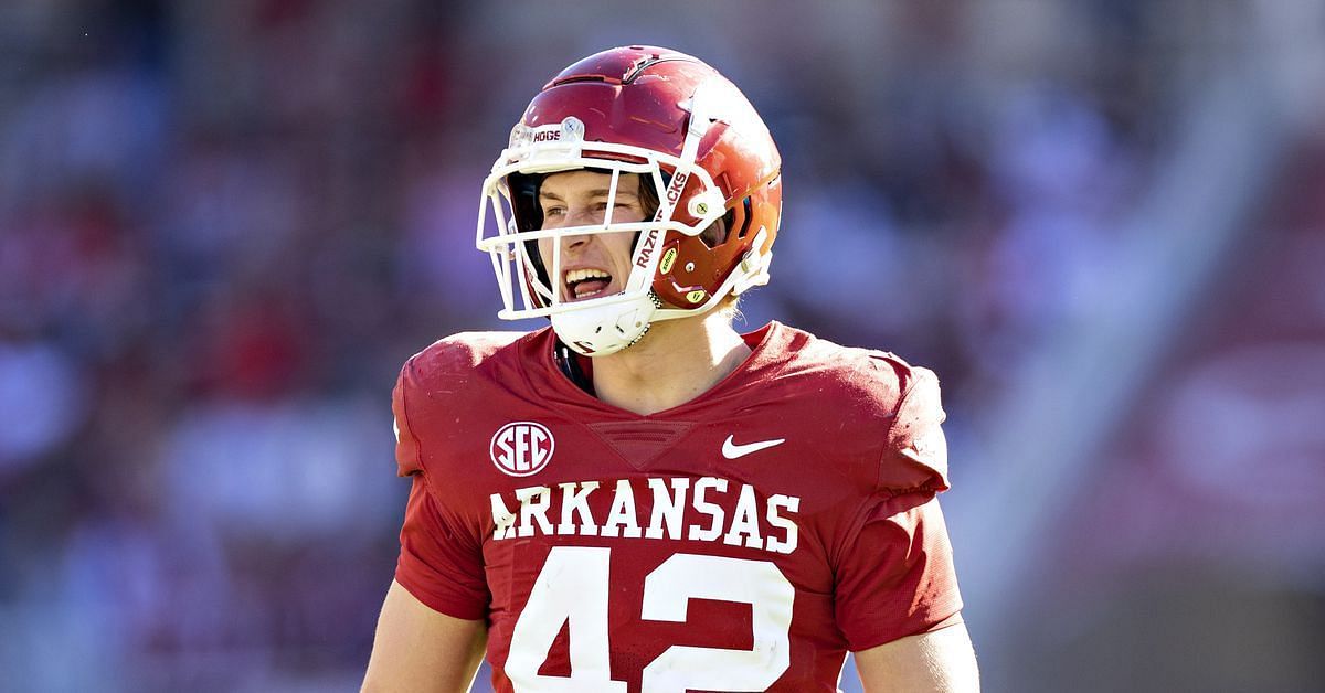 Arkansas Razorbacks LB Drew Sanders