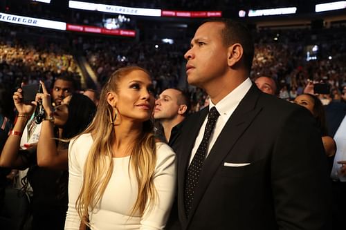 Actress Jennifer Lopez and former MLB player Alex Rodriguez attend boxing match between Floyd Mayweather Jr. and Conor McGregor on August 26, 2017 at T-Mobile Arena in Las Vegas, Nevada. (Photo by Christian Petersen/Getty Images)