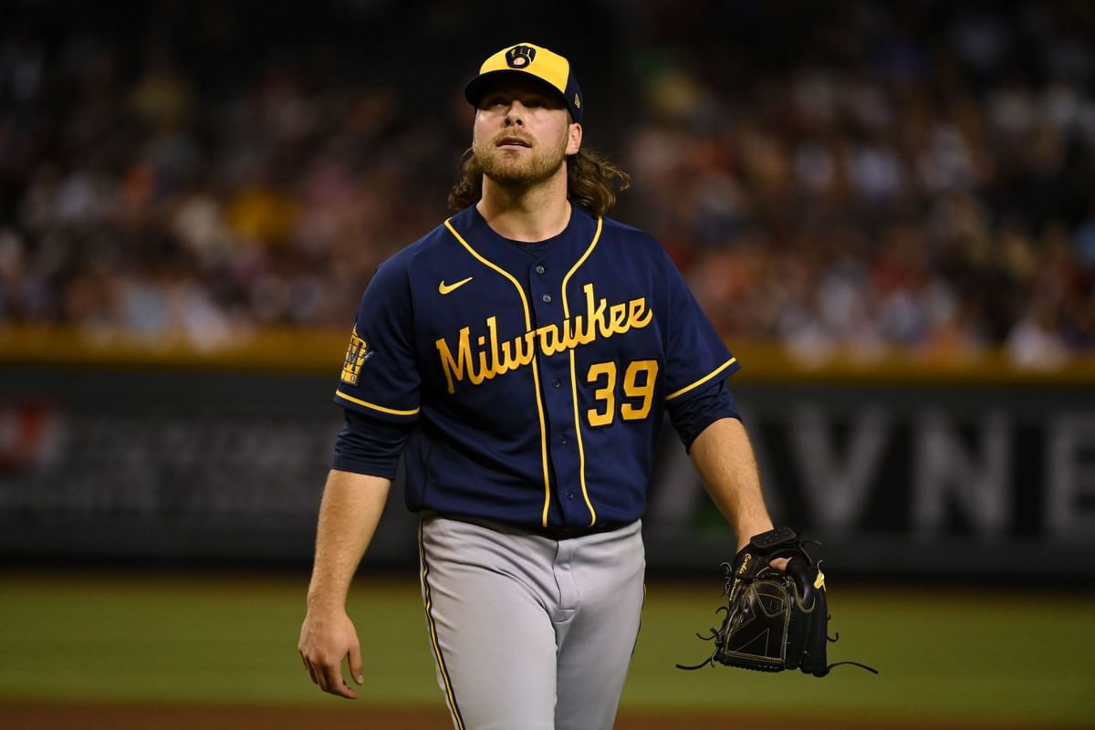 Corbin Burnes injury What happened to Brewers pitcher vs Mariners