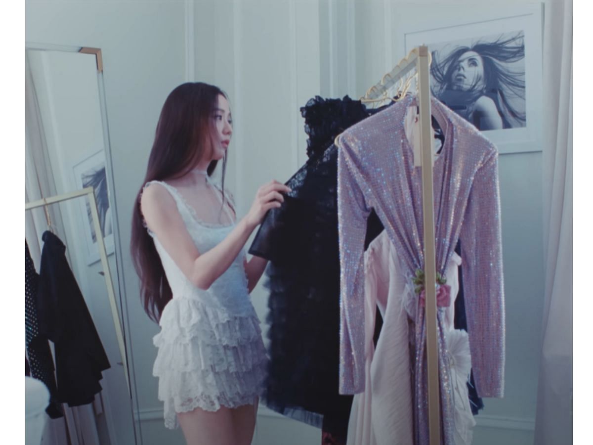 Jisoo in Flower MV (Image via BLACKPINK/YouTube)