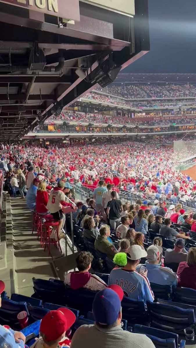 Phillies 'Dollar Dog Night' turns into food fight, some fans ejected #