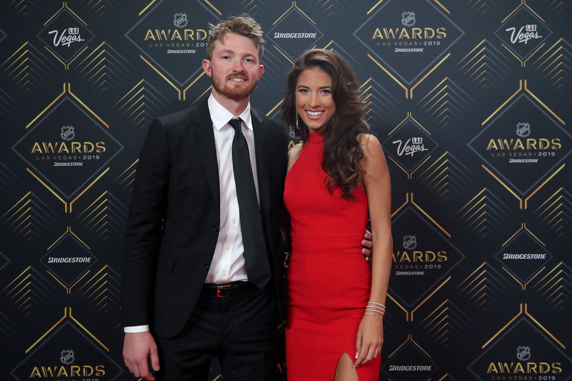 Wayne Gretzky&#039;s son and his guest arrive at the 2019 NHL Awards