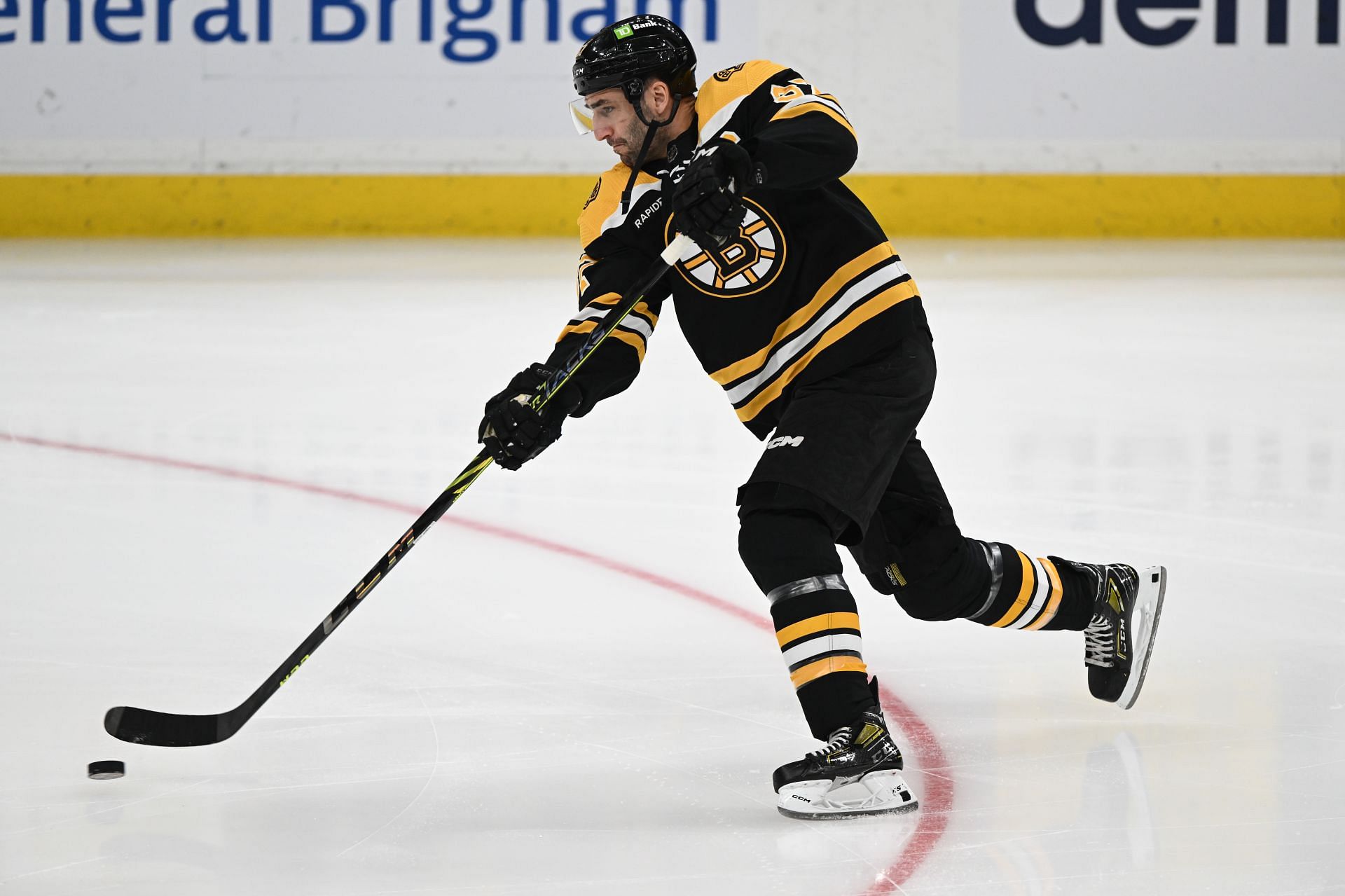 Patrice Bergeron in action