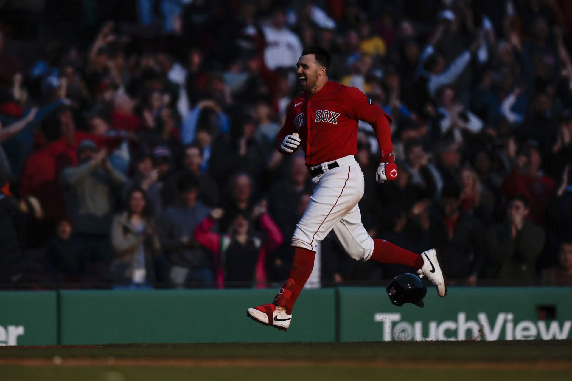 Red Sox Announcer Predicted Adam Duvall's Home Run - FanBuzz