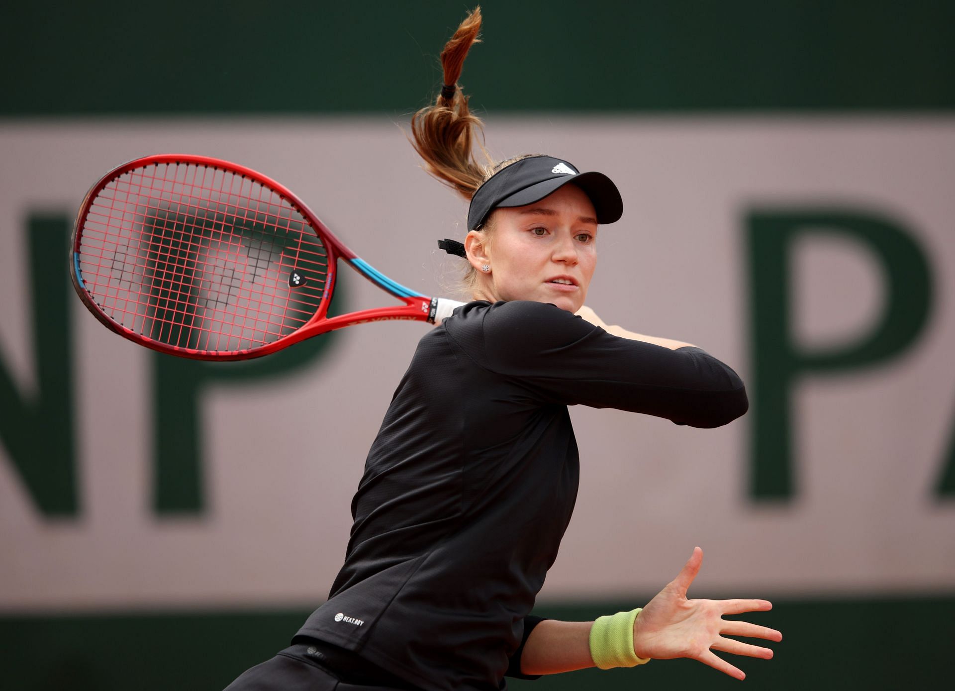 Elena Rybakina at the 2022 French Open.