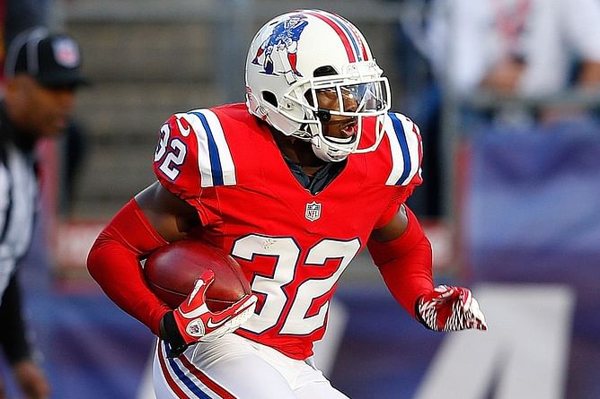 Ranking the 3 best uniforms in NFL history