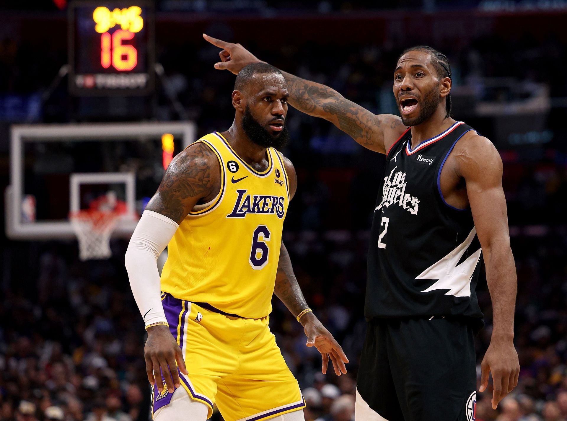 Los Angeles Lakers offended by Los Angeles Clippers covering
