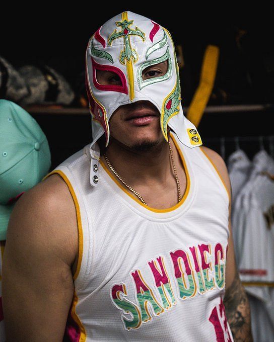 MLB News: Mexico City Series: Rey Mysterio, Brandon Moreno among stars at  Giants vs. Padres