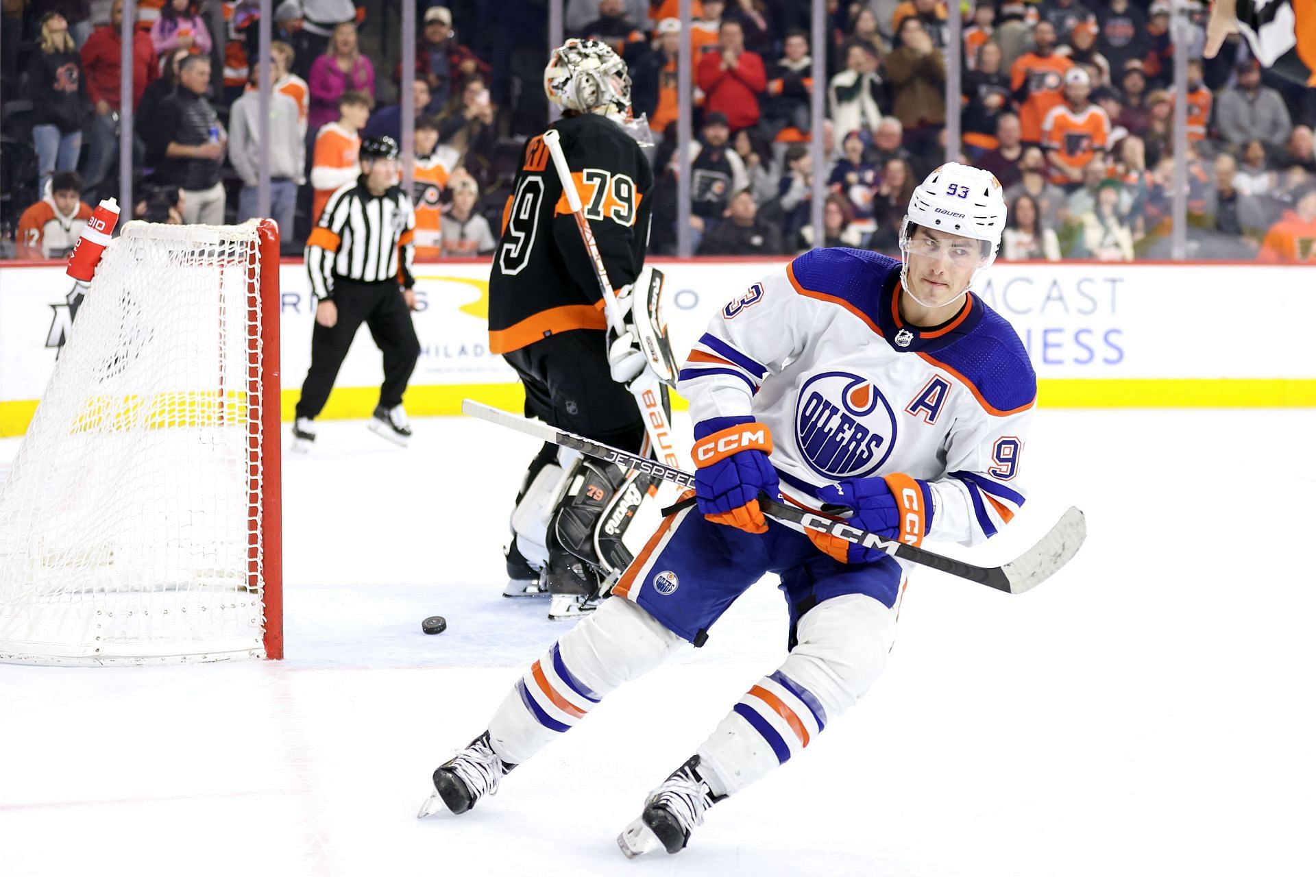 Edmonton Oilers v Philadelphia Flyers