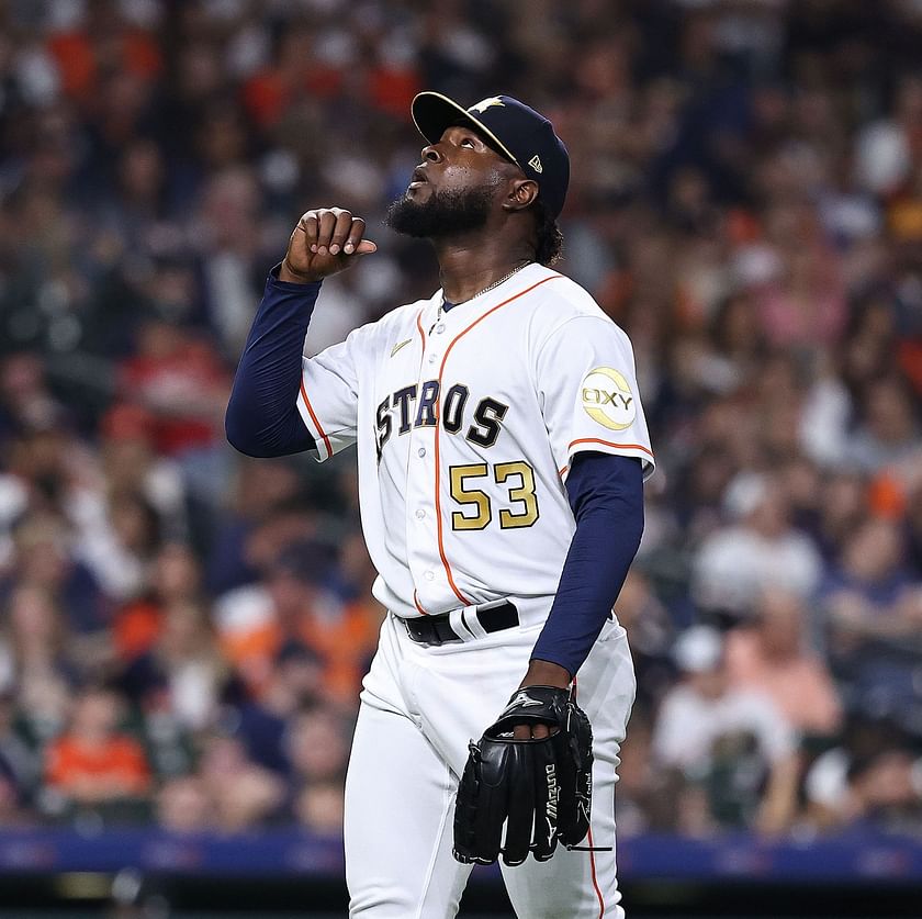 MLB fans mock Houston Astros after 2022 World Series ring ceremony: Only  ring in their franchise history