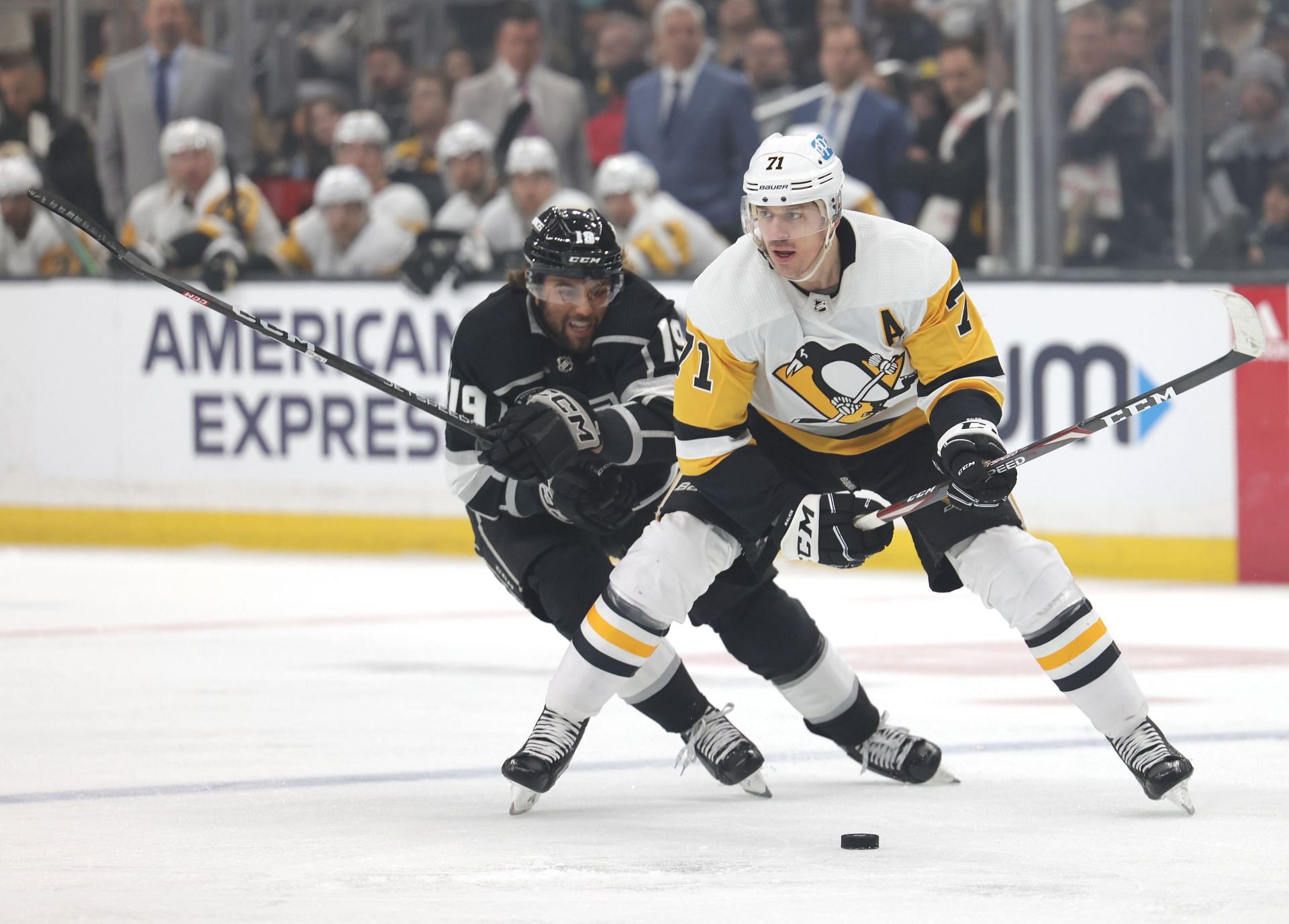 WATCH: Pittsburgh Penguins' Evgeni Malkin BIZARRELY kicked out of the game