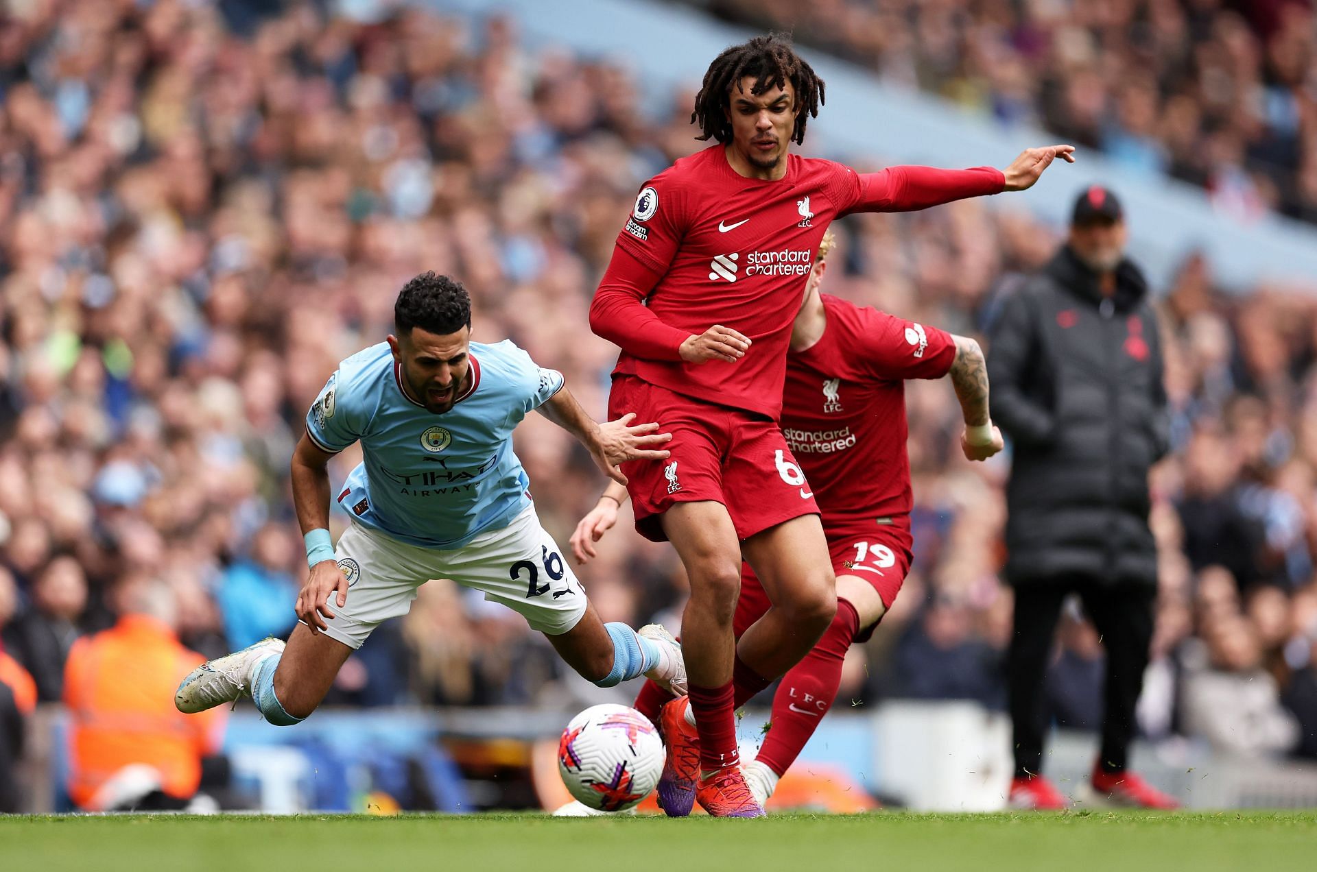 Manchester City v Liverpool FC - Premier League