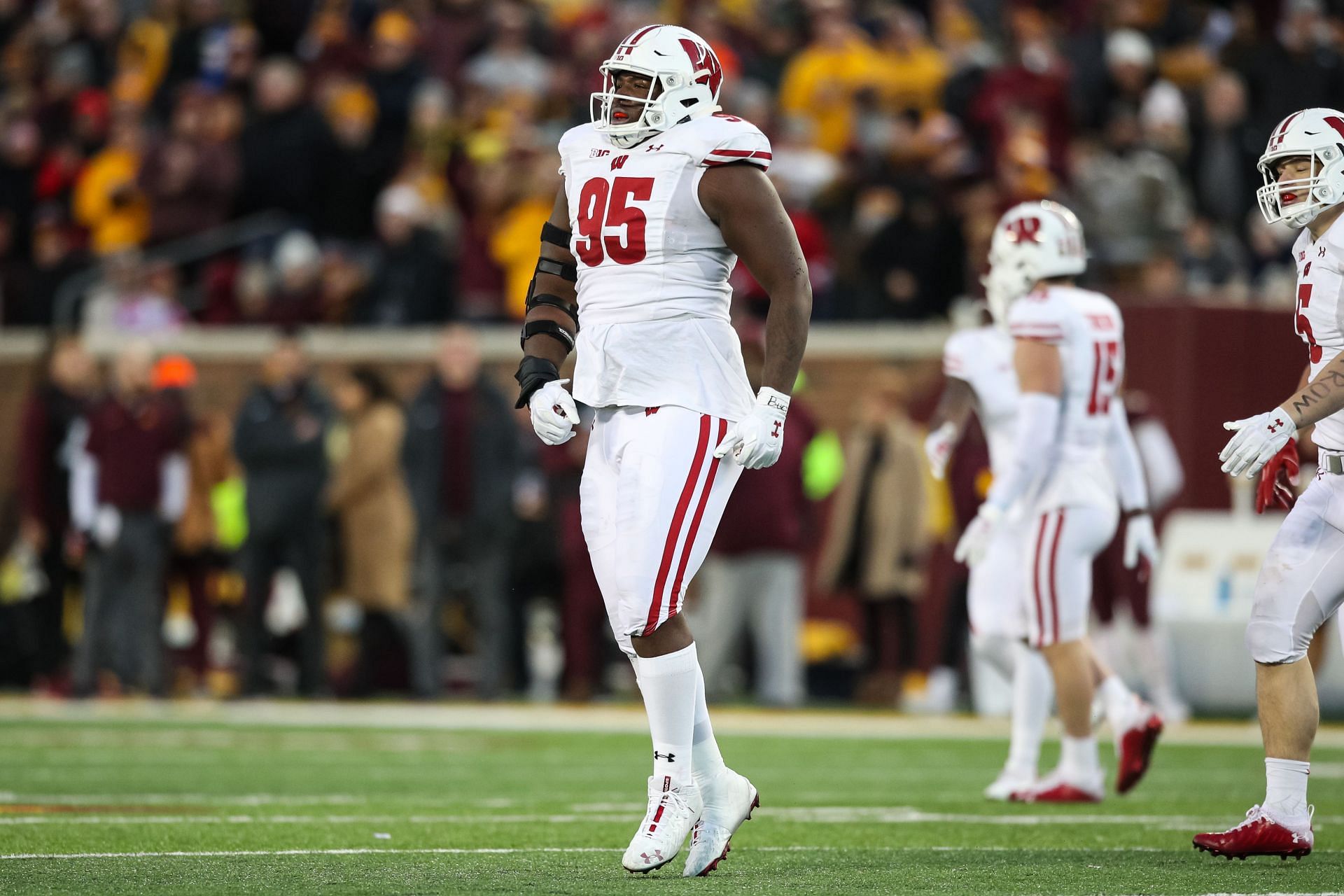 Keeanu Benton 2023 NFL Draft profile: Scout report for the Wisconsin IDL