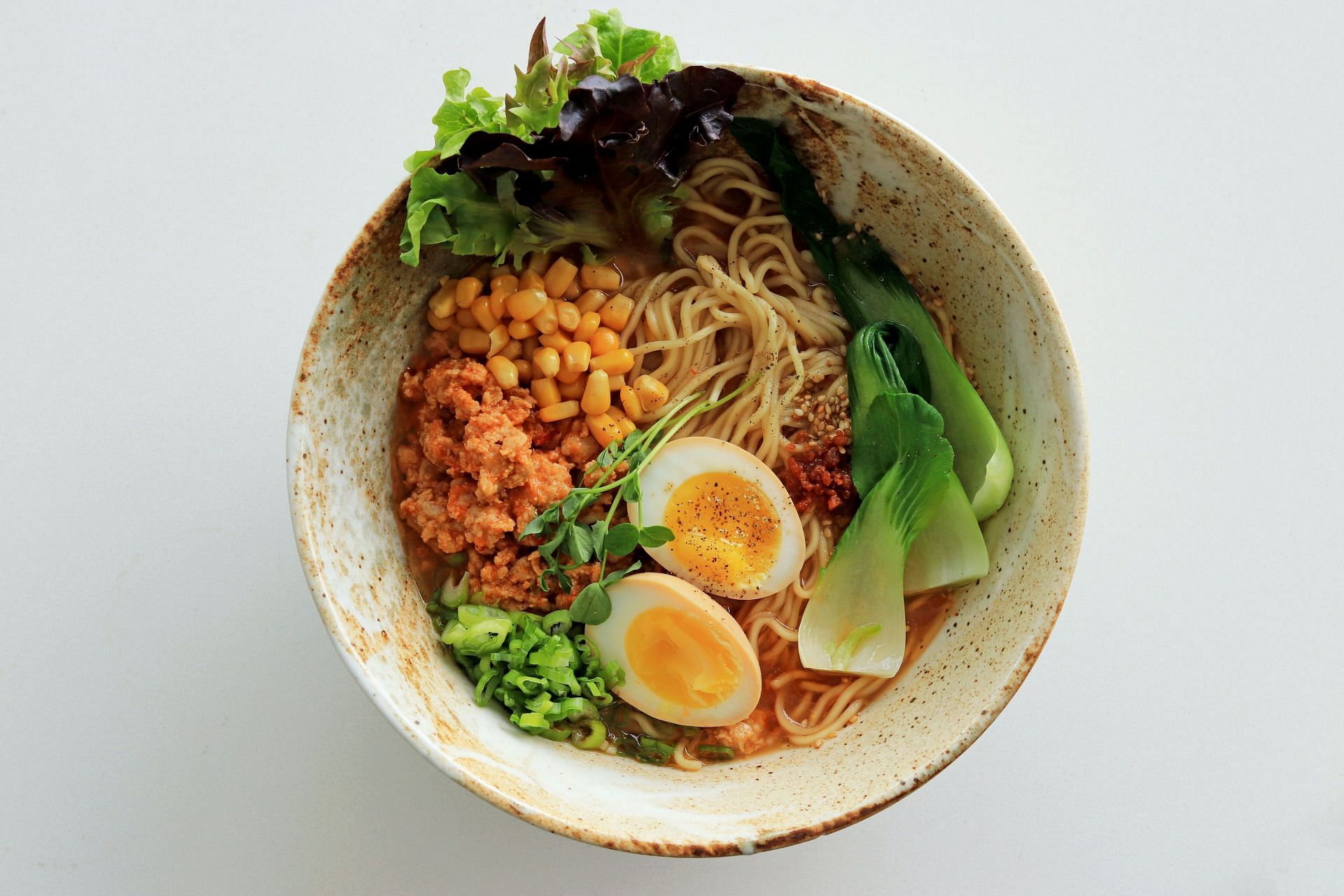 What makes ramen bad for you? (Image via Unsplash/Cody Chan)