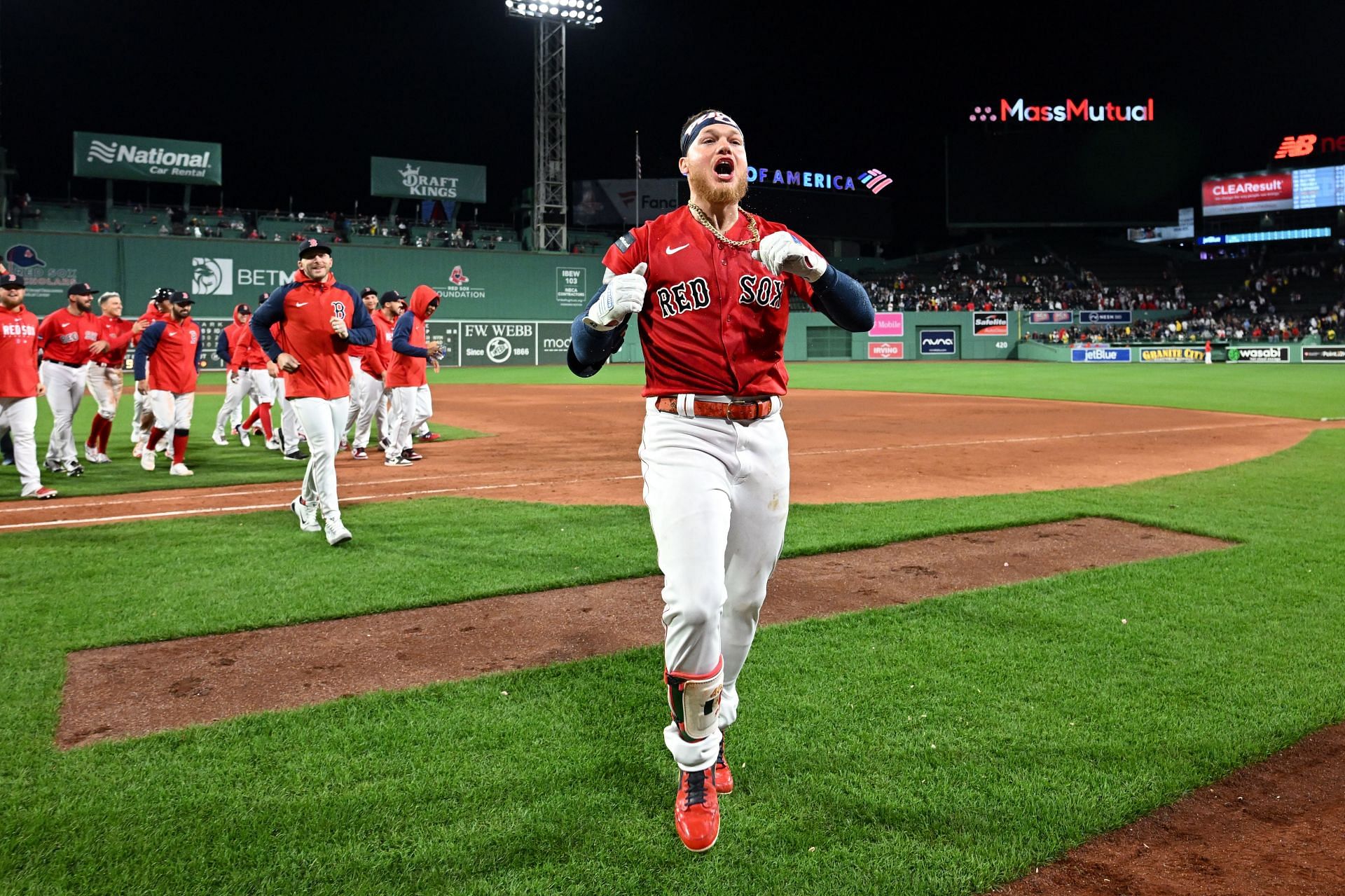 Bizarre, Confusing Ending to Boston Red Sox Game at Fenway Park