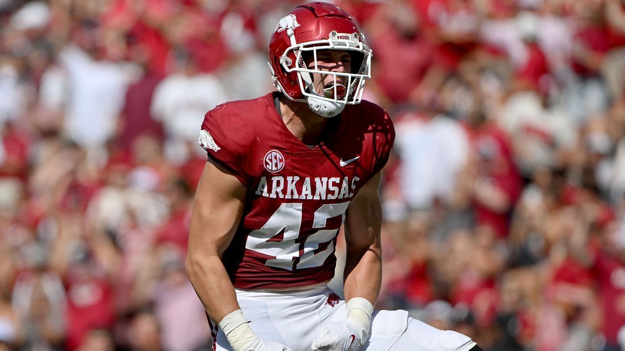 Arkansas LB Drew Sanders is deemed to be the best linebacker in this year&#039;s draft