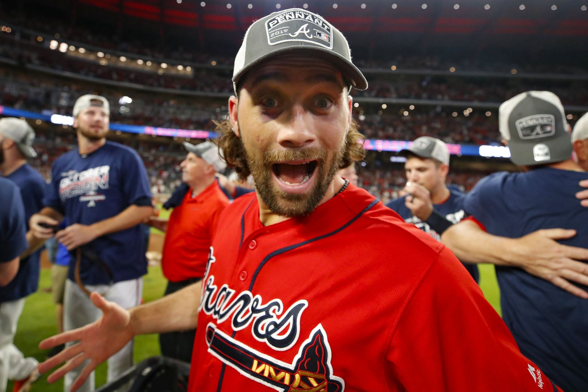 Braves players and fans are having trouble telling Dansby Swanson and Charlie  Culberson apart