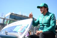 Fernando Alonso came to the defense of Carlos Sainz