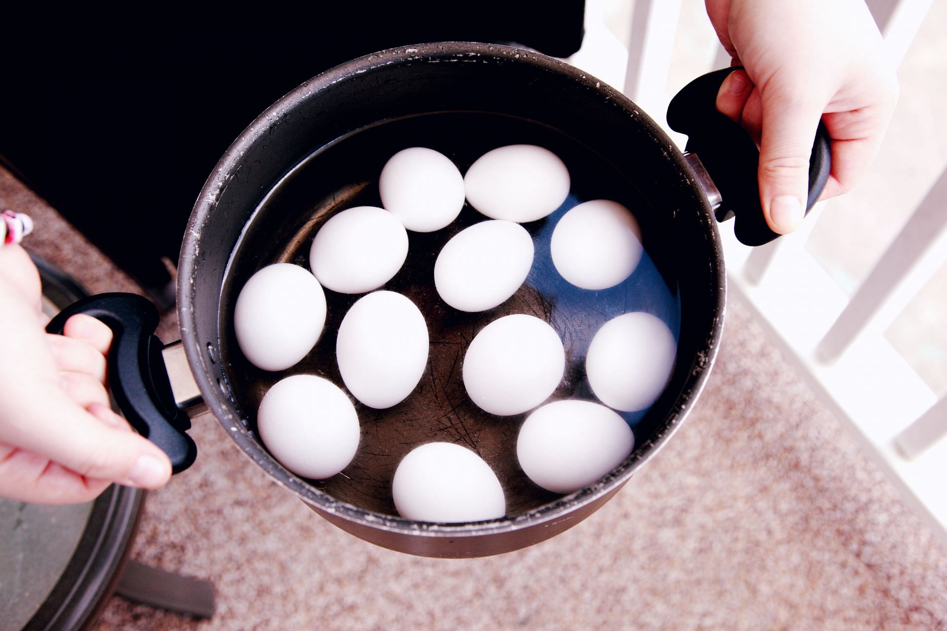 Boiling eggs is simple and easy (Image via Unsplash/Alexander Grey)