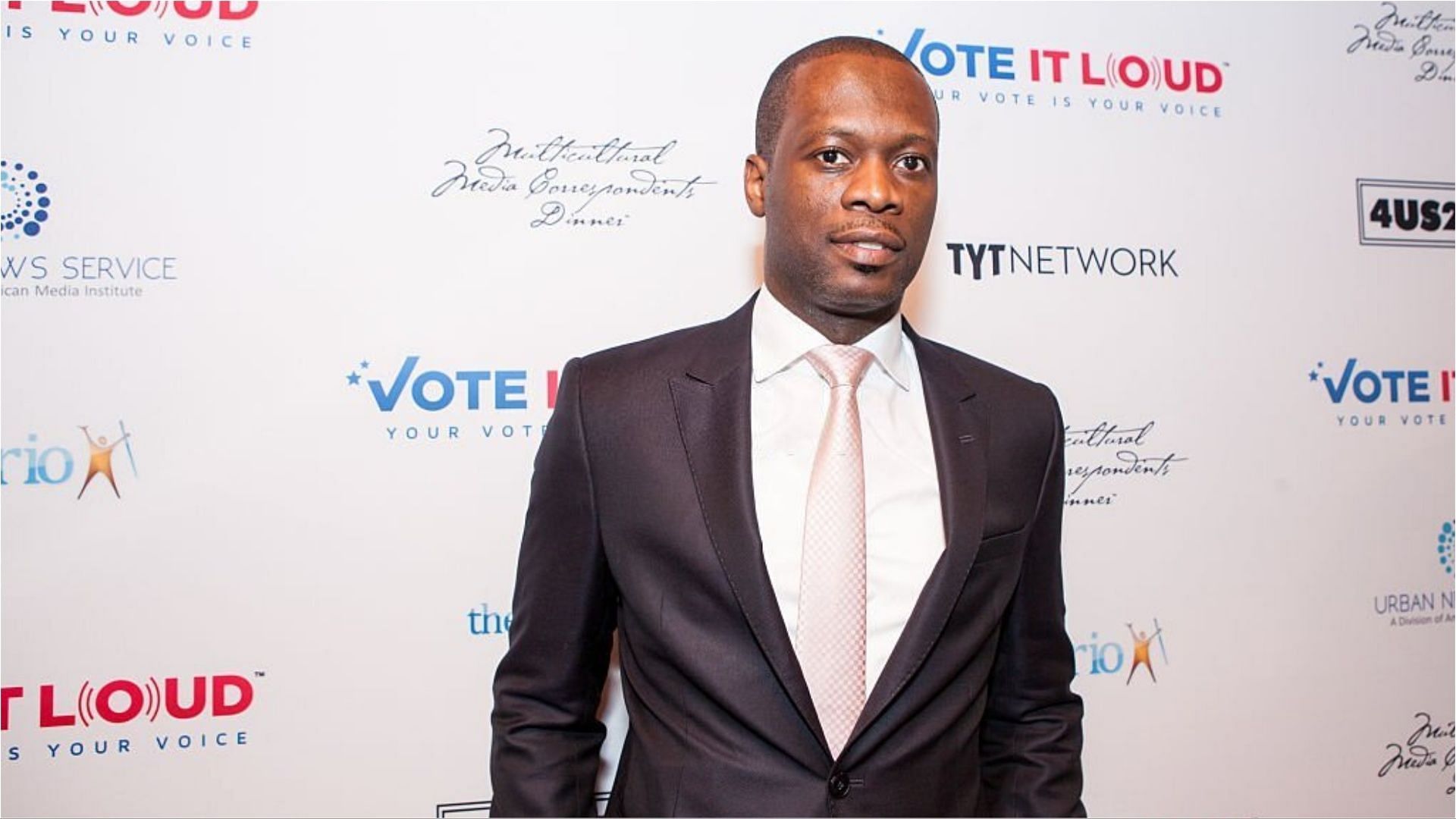 Pras Michel has accumulated a lot of wealth from his rapping and acting career (Image via Cheriss May/Getty Images)