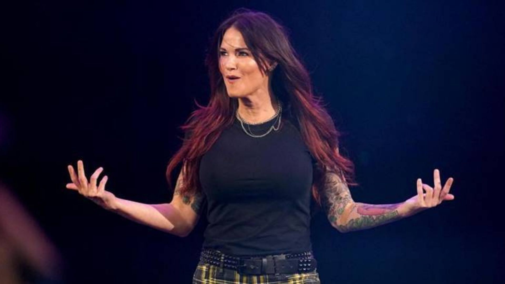 Will Lita return to WWE Raw for retribution against Trish Stratus?