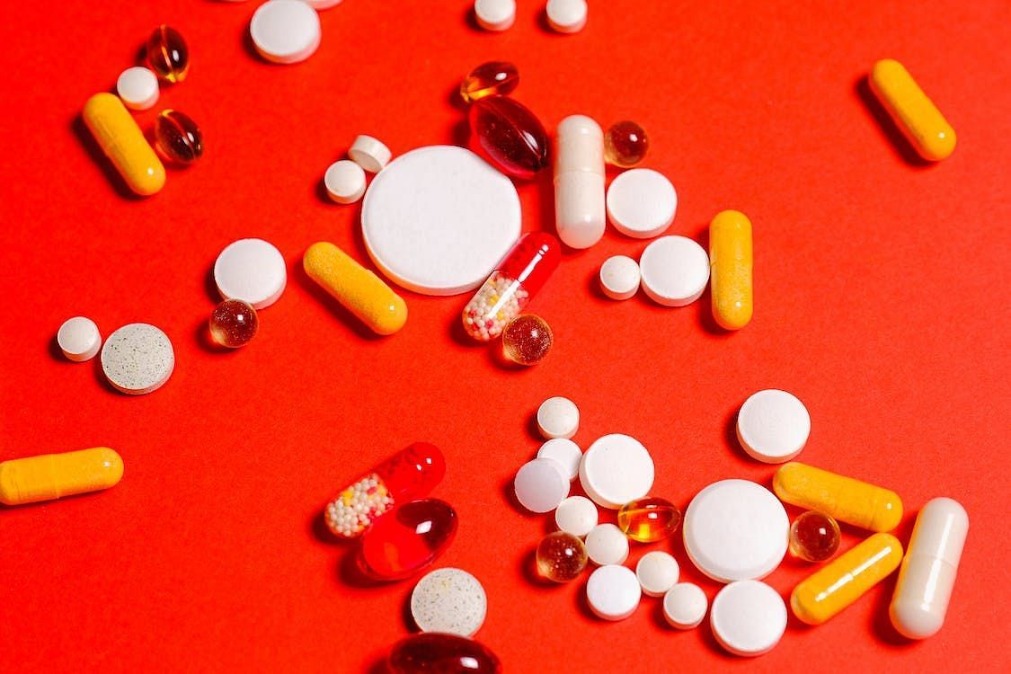 Selecting the appropriate atypical antipsychotic medication can be complex. (Anna Shvets/Pexels)