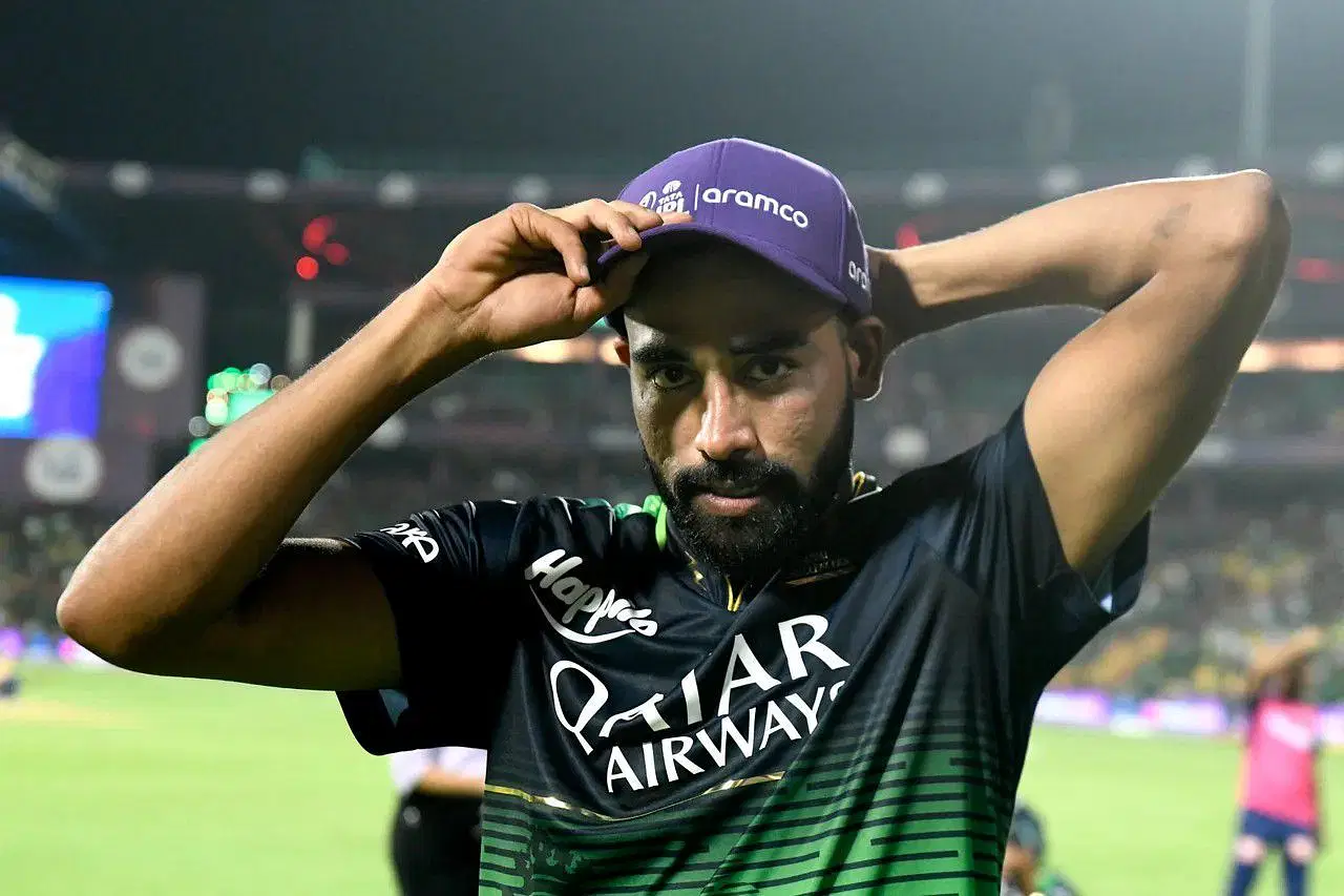 Mohammed Siraj wearing Purple Cap [IPLT20]