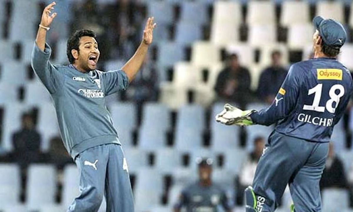 डेक्कन चार्जर्स से खेलते हुए रोहित शर्मा ने आईपीएल में हट्रिक भी ली थी