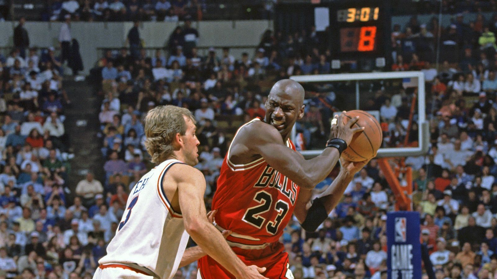 Former Cleveland Cavaliers shooting guard Craig Ehlo and Chicago Bulls legend Michael Jordan