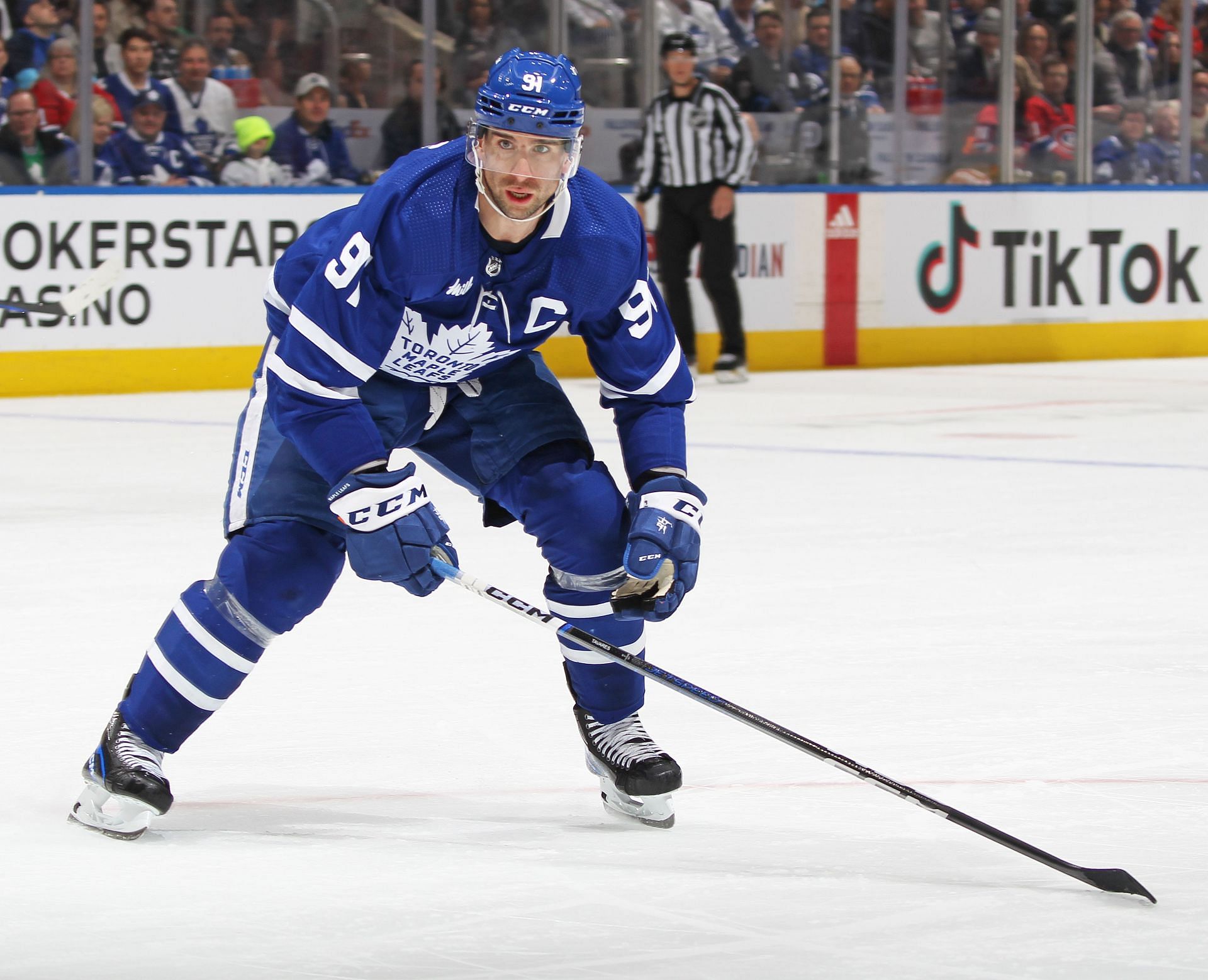 John Tavares Hailed By Toronto Maple Leafs Fans As He Scores Hat Trick ...