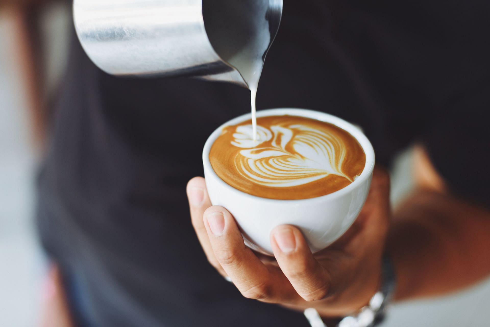 Make Healthy Coffee Creamer to Nutrify Your Brew (Image via Pexels)