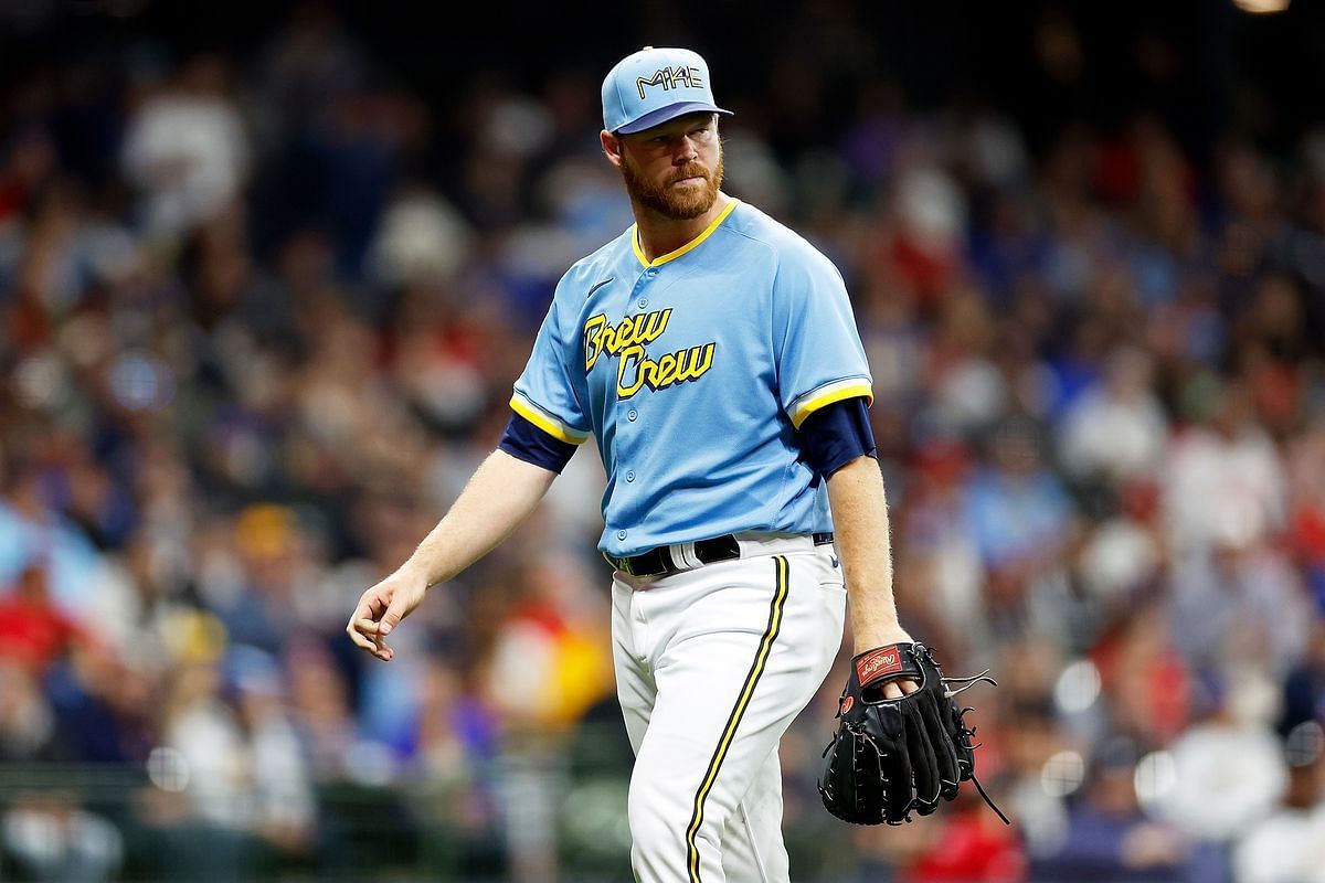 Brewers fall to Indians behind Brandon Woodruff