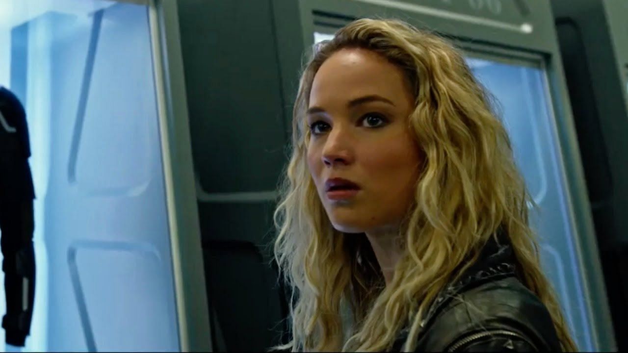 Jennifer Lawrence&#039;s take on the superhero in X-Men: Apocalypse failed to shape-shift into a memorable performance (Image via 20th Century Fox)