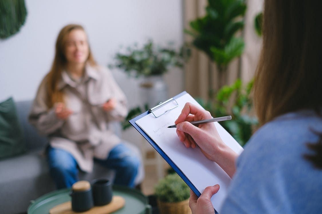 Early speech therapy can be effective (Image via Pexels/Shvets Productions)