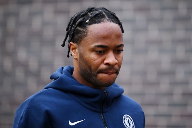 "It’s as simple as that" - Raheem Sterling sends strong message to incoming Chelsea manager