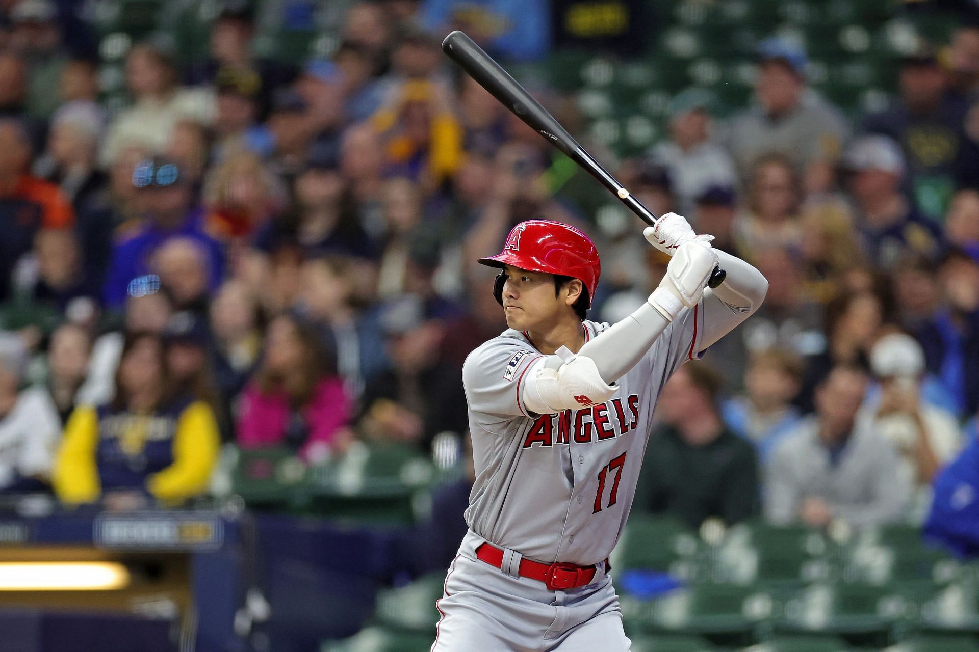 MILWAUKEE, WI - APRIL 29: Los Angeles Angels designated hitter Shohei  Ohtani (17) acknowledges the crowd during a game between the Milwaukee  Brewers and the Los Angeles Angels on April 29, 2023