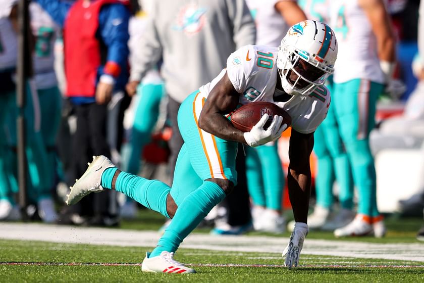 How fast can Tyreek Hill run in mph? Analyzing Dolphins speedy